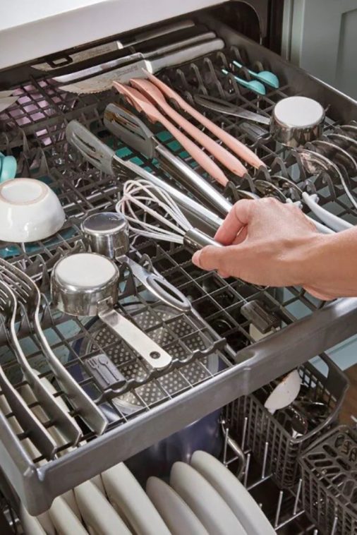 Whirlpool - 24" Top Control Built-In Dishwasher with Stainless Steel Tub, Large Capacity, 3rd Rack, 47 dBA - Black stainless steel - Image 20