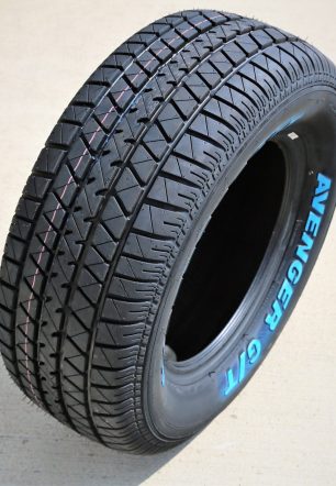 Tire Mastercraft Avenger G/T 255/60R15 102T AS All Season A/S