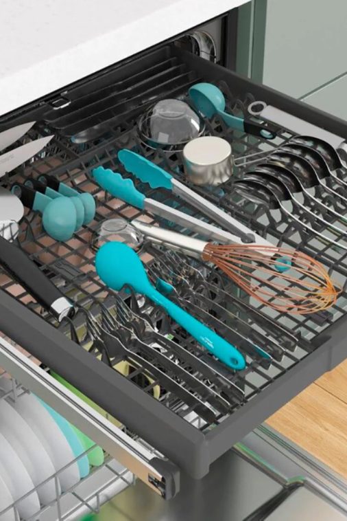 Whirlpool - 24" Top Control Built-In Dishwasher with Stainless Steel Tub, Large Capacity, 3rd Rack, 47 dBA - Black stainless steel - Image 13