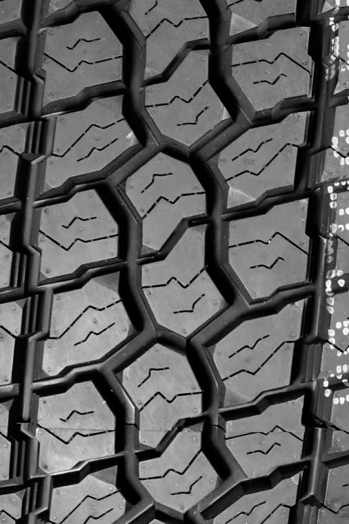 Tire Milestar Patagonia A/T R LT 275/70R17 E 10 Ply R/T Rugged Terrain - Image 4